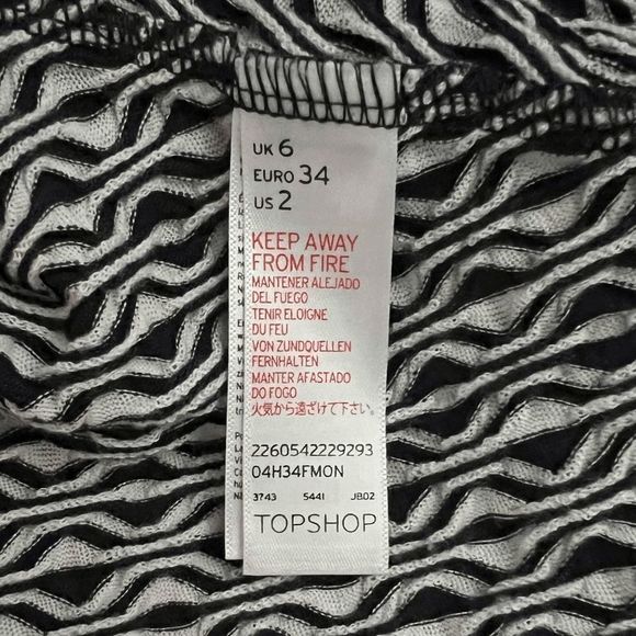 Top Shop Women's Size 2 Knit Stretch Fit Flare Dress Blue White EUC - Picture 2 of 6